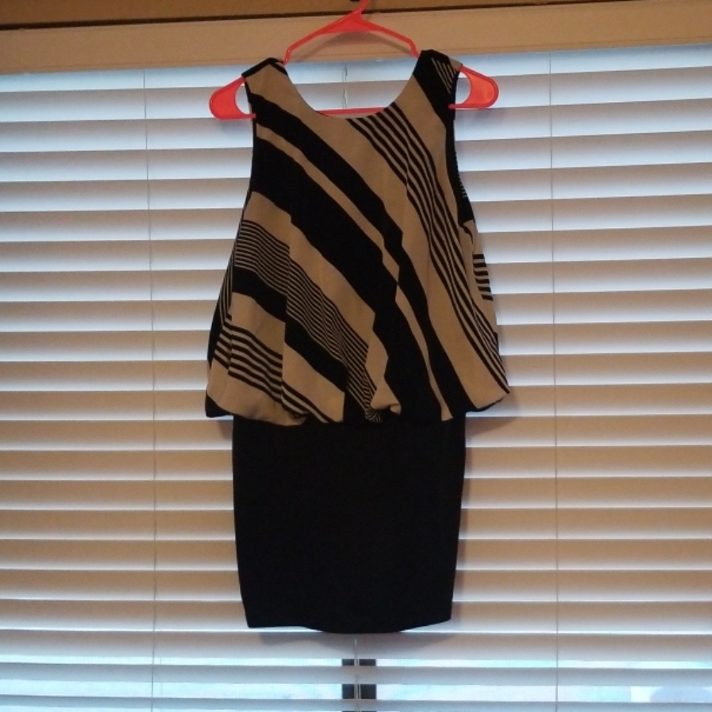 Mini dress open back